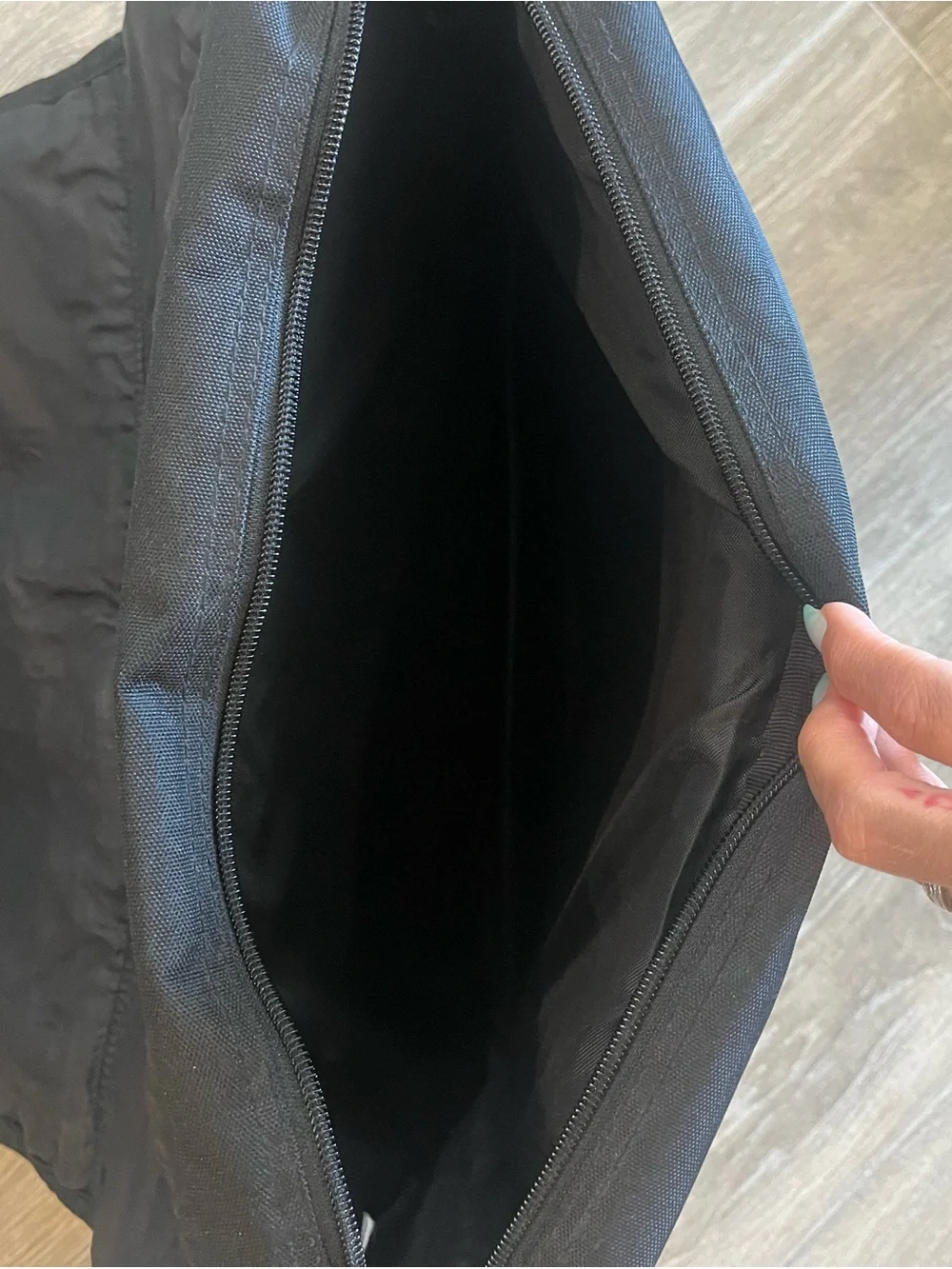 Eddie Bauer Black Men's Messenger Bag with Adjustable Strap
